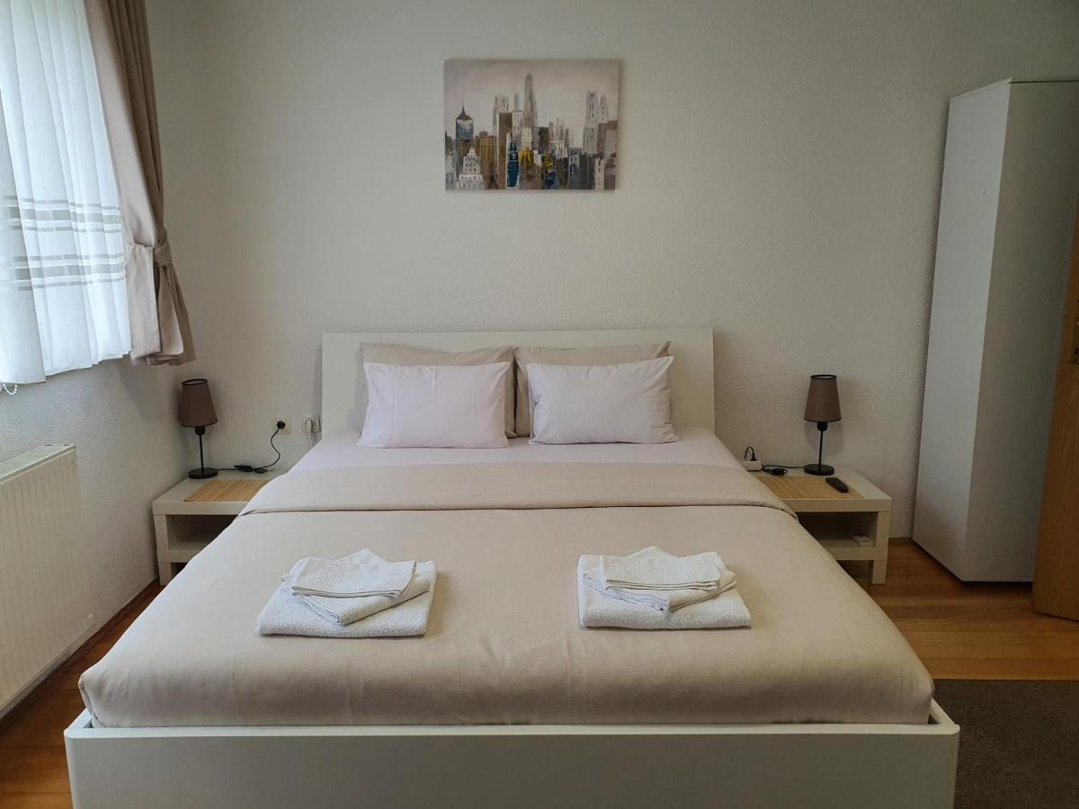 Studio Apartman 11 Bihać Exterior foto